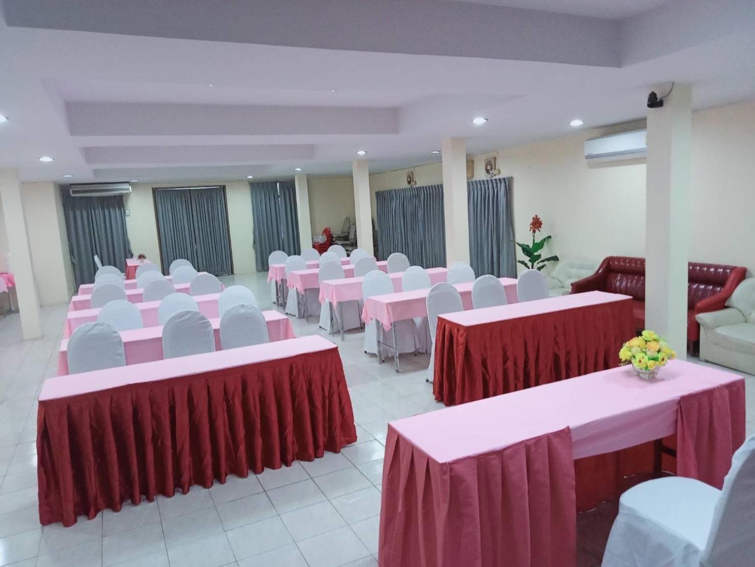Chumphon Palace Hotel Εξωτερικό φωτογραφία